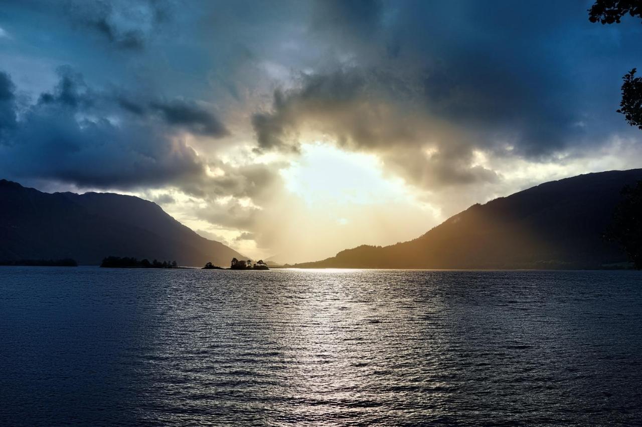 Little Fox Lodge Luxury Hideaway With Hot Tub Glencoe Near Fortwilliam (Adults Only) 外观 照片