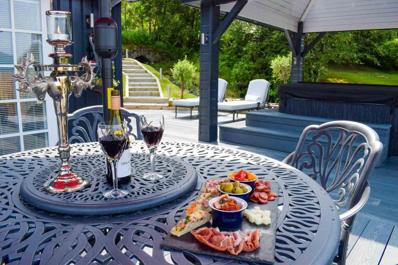 Little Fox Lodge Luxury Hideaway With Hot Tub Glencoe Near Fortwilliam (Adults Only) 外观 照片